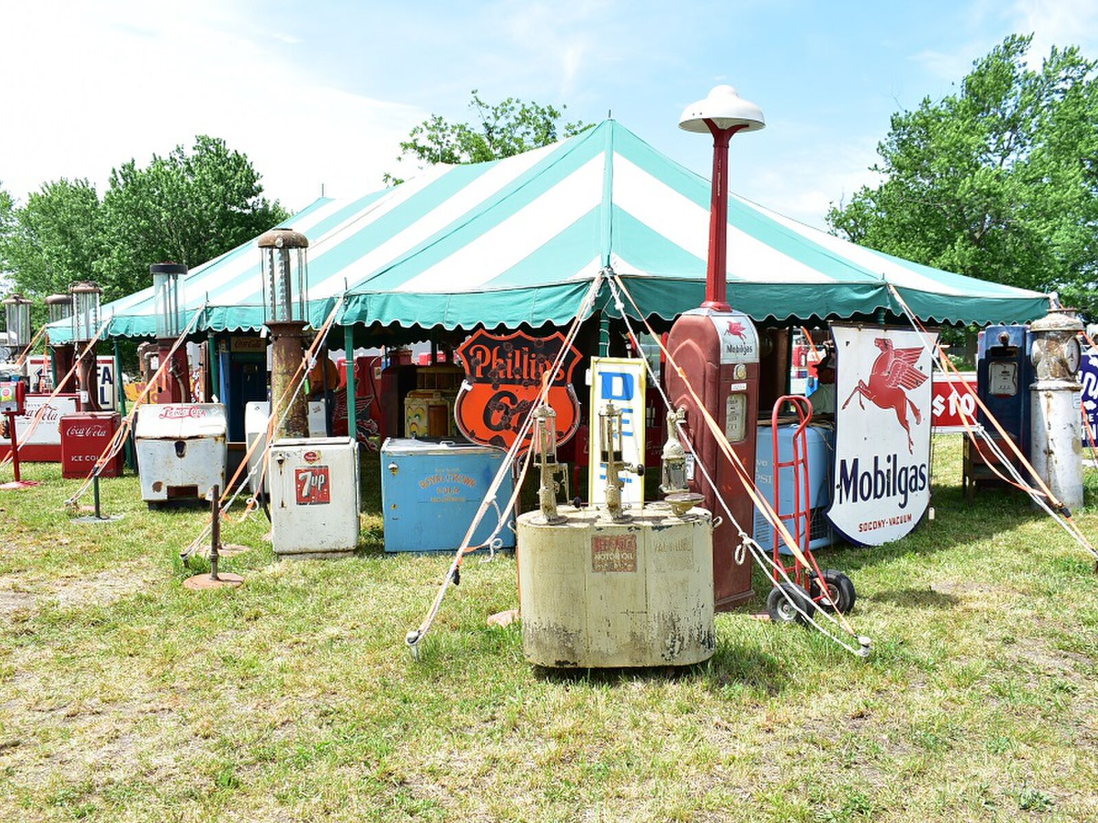 Auction Archives 2